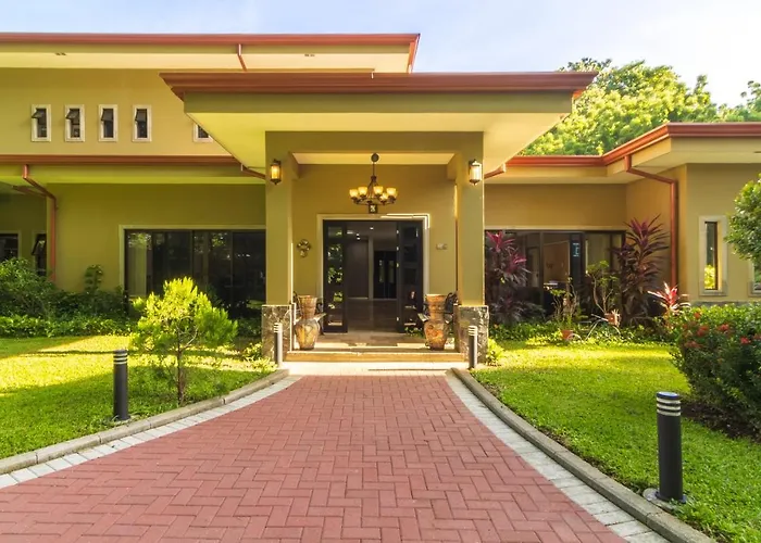 Hotel Rancho Haas *
