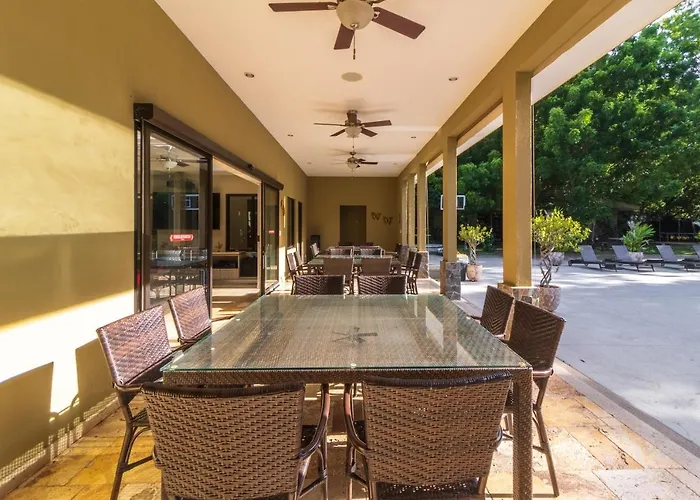 Rancho Haas Hotel